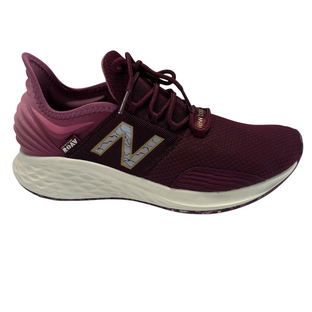 New Balance Women’s Red Purple Athletic with Breathable Mesh. Size: 10